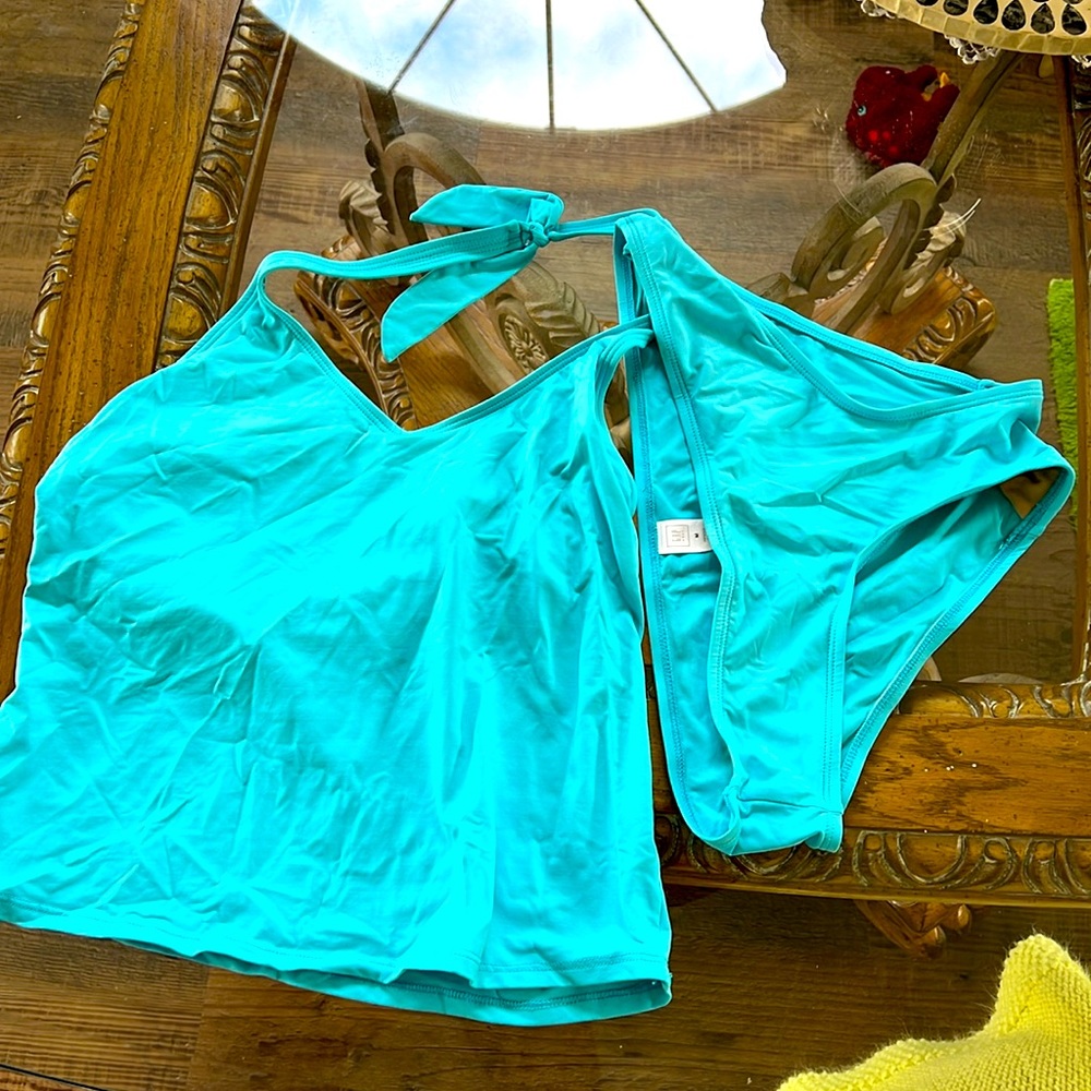 Gap two piece bathing suit